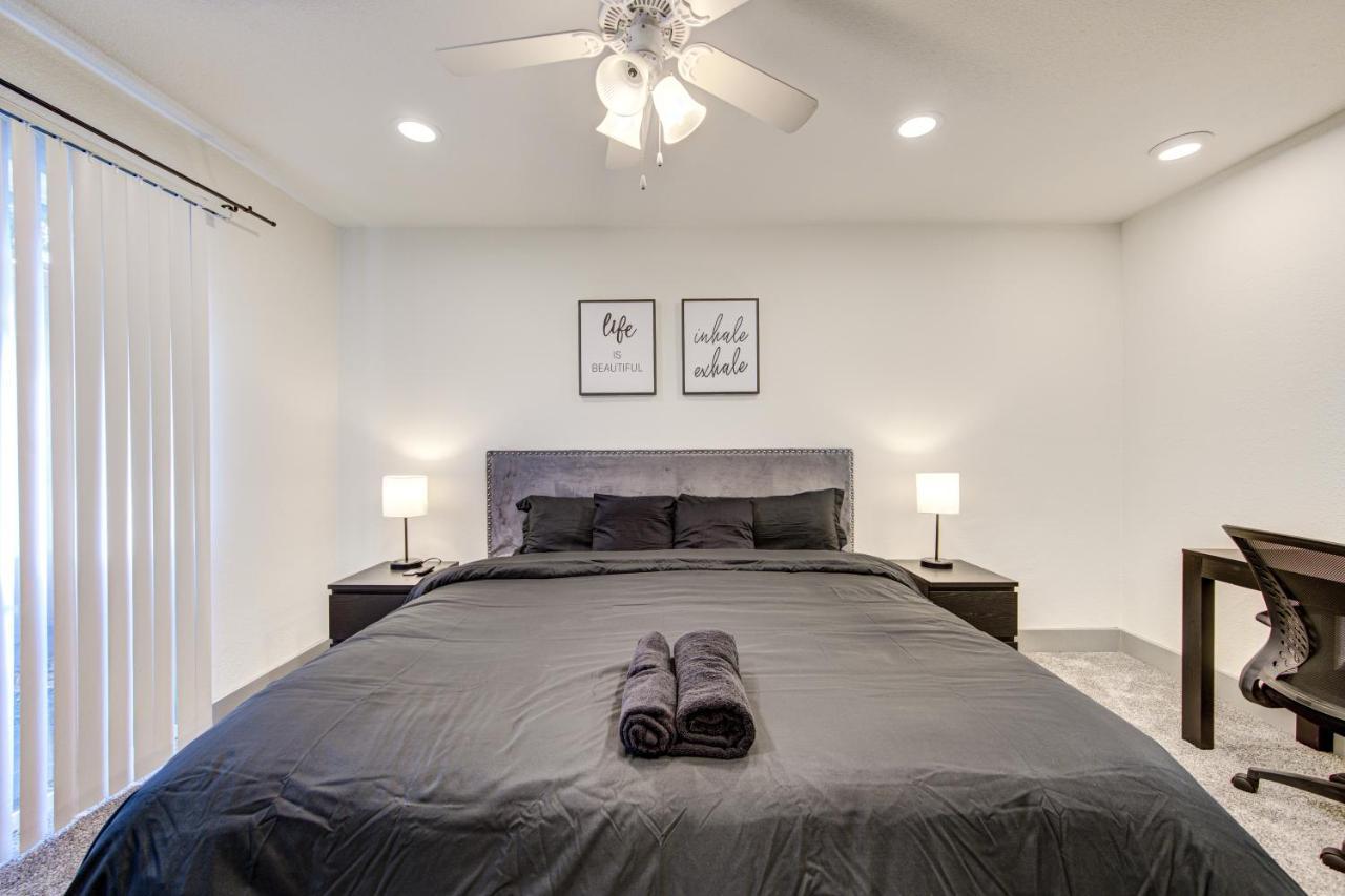 Trendy Midtown Apt, Walk To Shops & Sites, Pets Ok Houston Exteriér fotografie