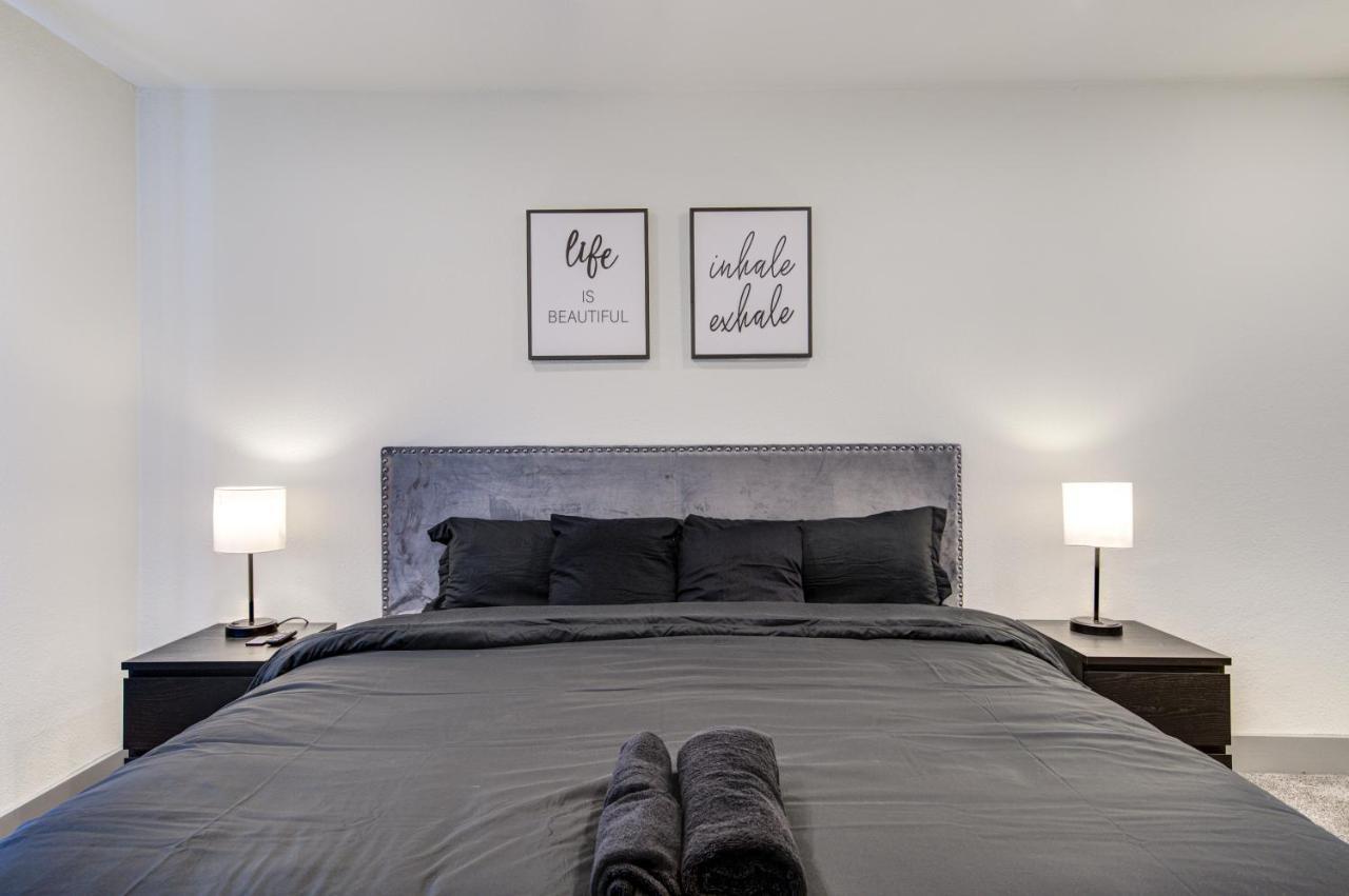 Trendy Midtown Apt, Walk To Shops & Sites, Pets Ok Houston Exteriér fotografie