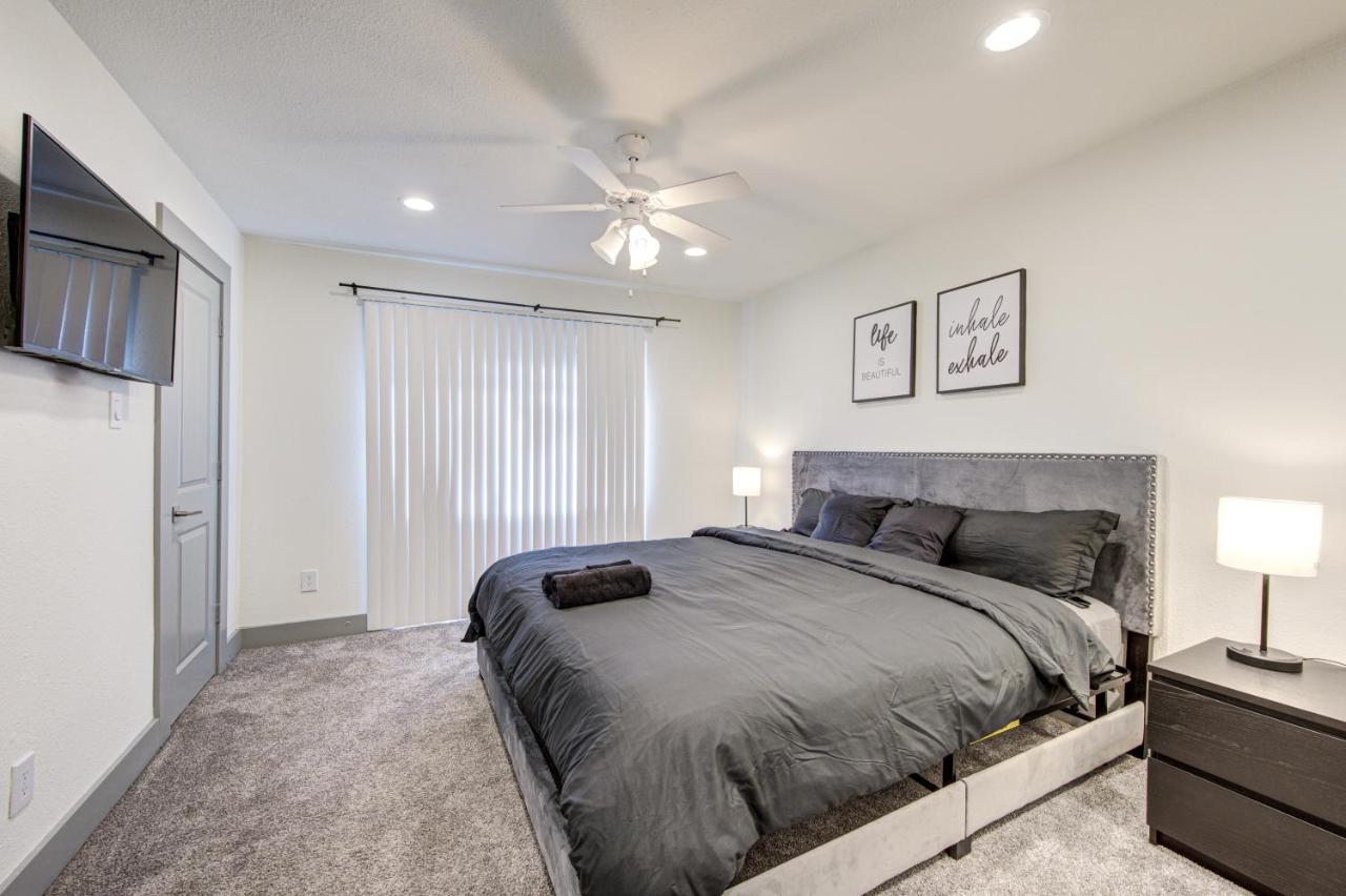 Trendy Midtown Apt, Walk To Shops & Sites, Pets Ok Houston Exteriér fotografie