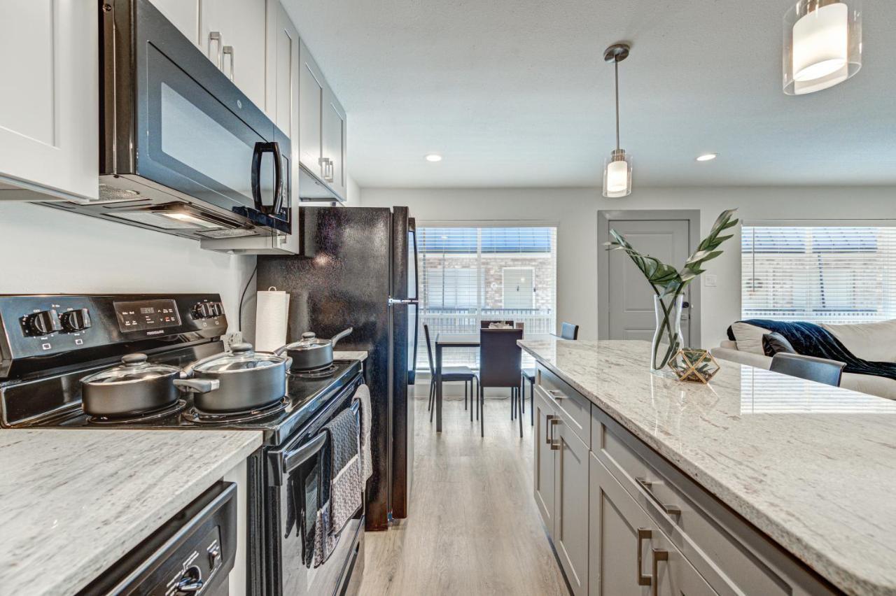 Trendy Midtown Apt, Walk To Shops & Sites, Pets Ok Houston Exteriér fotografie