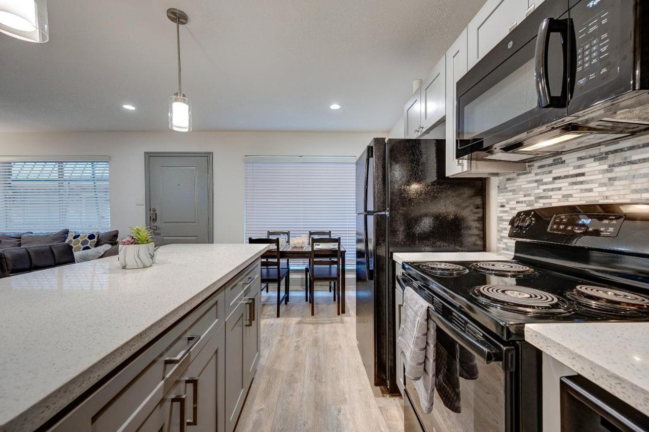 Trendy Midtown Apt, Walk To Shops & Sites, Pets Ok Houston Exteriér fotografie