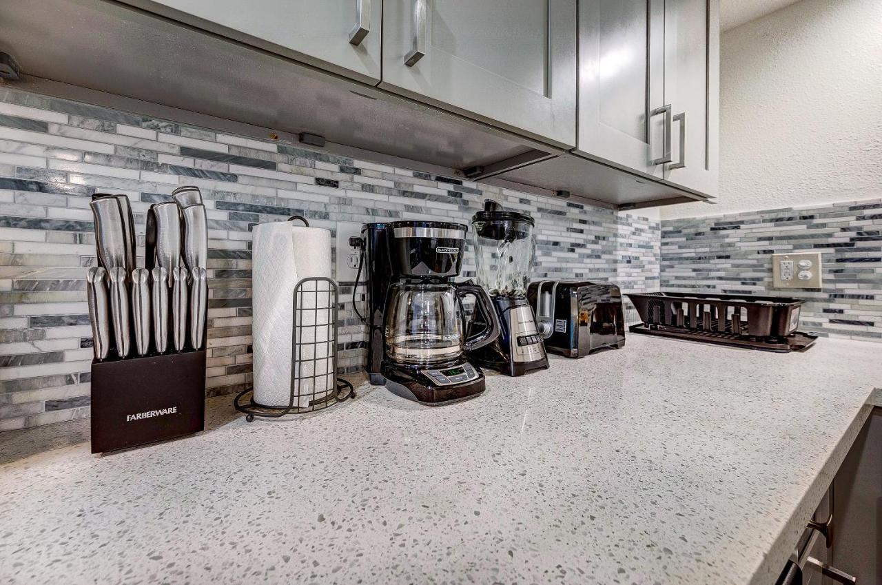 Trendy Midtown Apt, Walk To Shops & Sites, Pets Ok Houston Exteriér fotografie