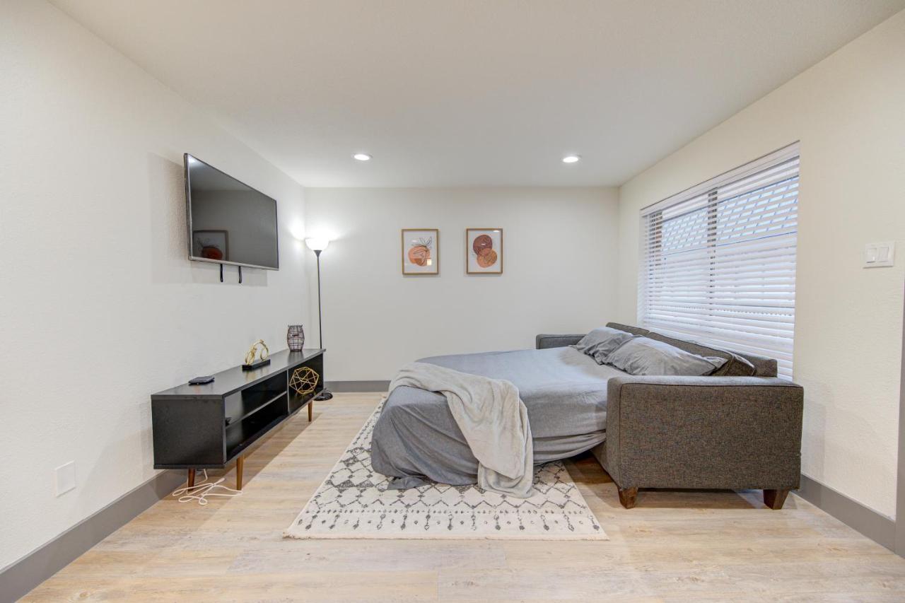 Trendy Midtown Apt, Walk To Shops & Sites, Pets Ok Houston Exteriér fotografie